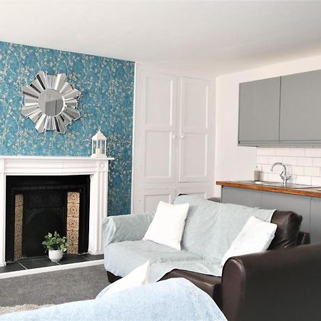 Central Serviced Apartments By Roomsbooked Cheltenham Extérieur photo